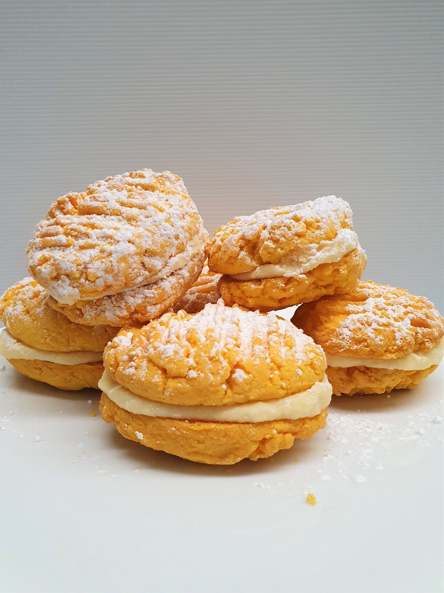 Custard Shortbread Cookie with Lemon Buttercream