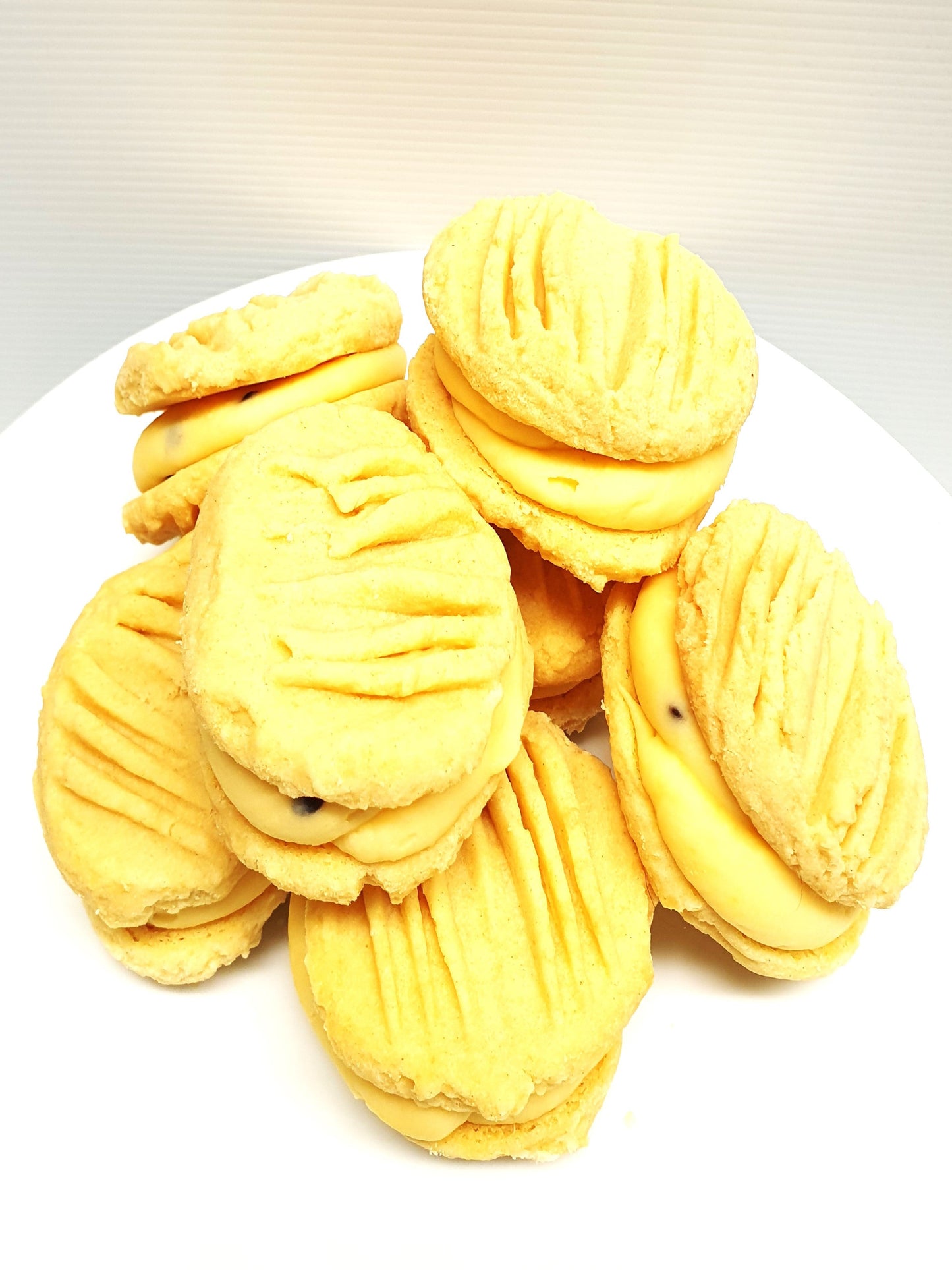 Vanilla Shortbread Cookie with Passion Fruit Buttercream Filling