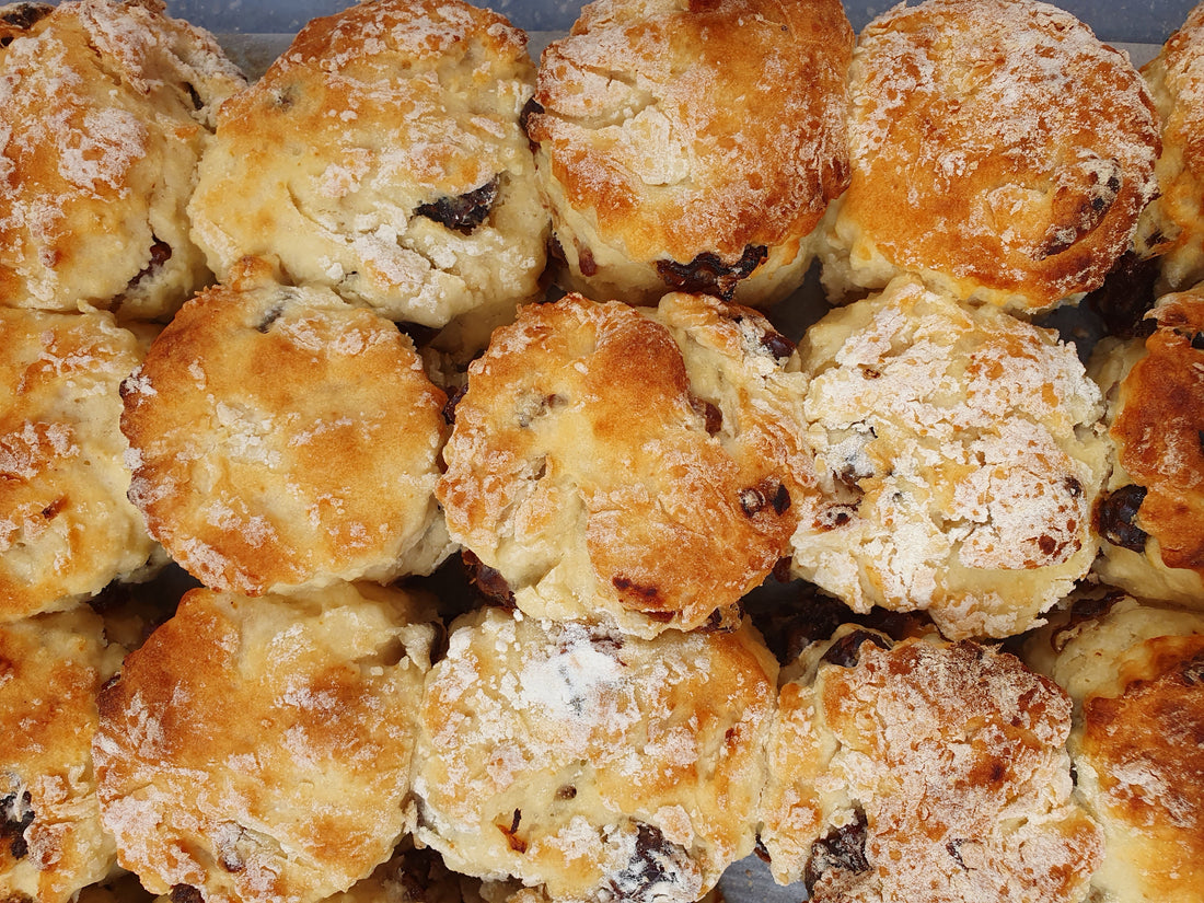 Classic Juicy Date Scones