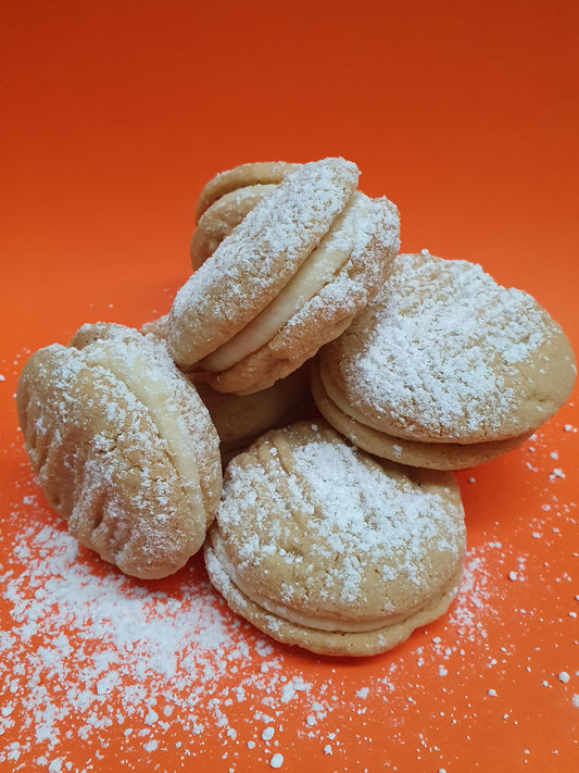 Caramel Shortbread Cookie with Salted Caramel Buttercream