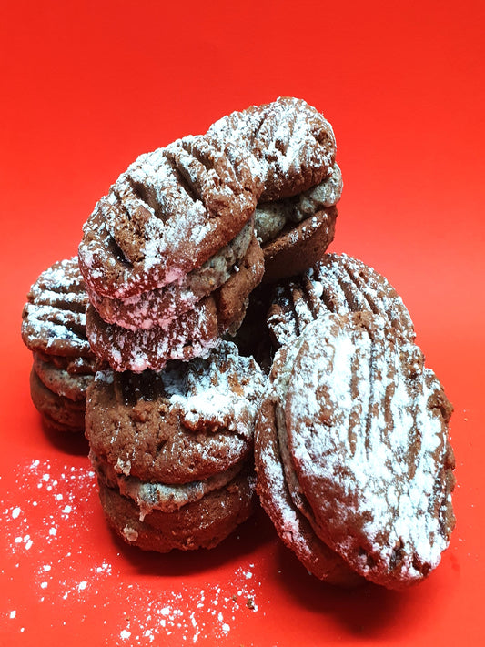 Chocolate Shortbread Cookie with a Choc Cookie & Cream Buttercream Filling