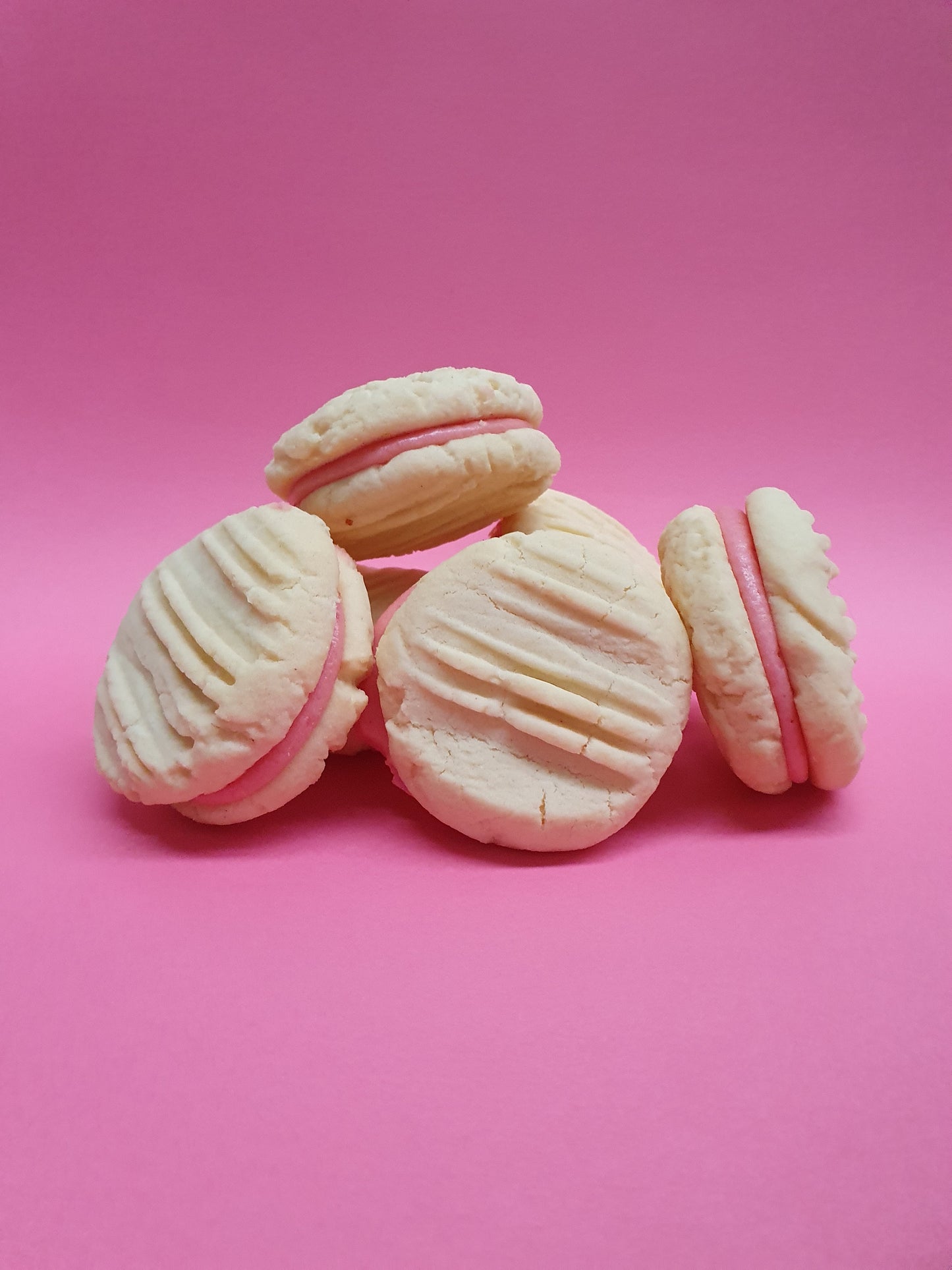 Vanilla Shortbread Cookie with Strawberry Buttercream Filling